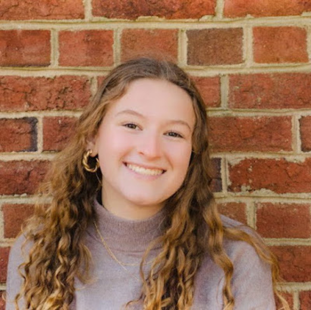 Meet your Posher, Abby